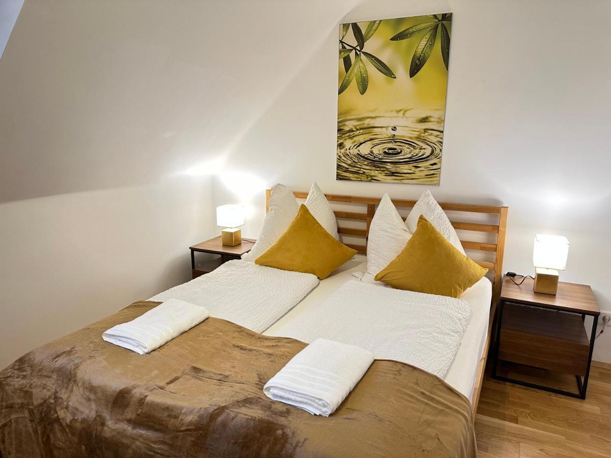 Green Paradise & Cozy Retreat Salzburg With Free Parking ภายนอก รูปภาพ